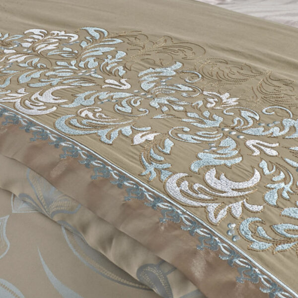 elegant bedspreads
